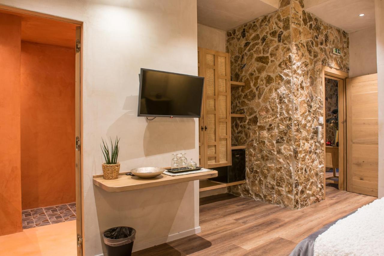 «Σκλάβας Χνάρι» Παραδοσιακός Ξενώνας Appartement Magouliana Buitenkant foto
