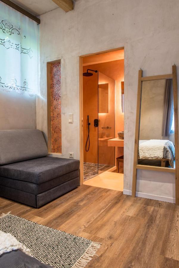 «Σκλάβας Χνάρι» Παραδοσιακός Ξενώνας Appartement Magouliana Buitenkant foto