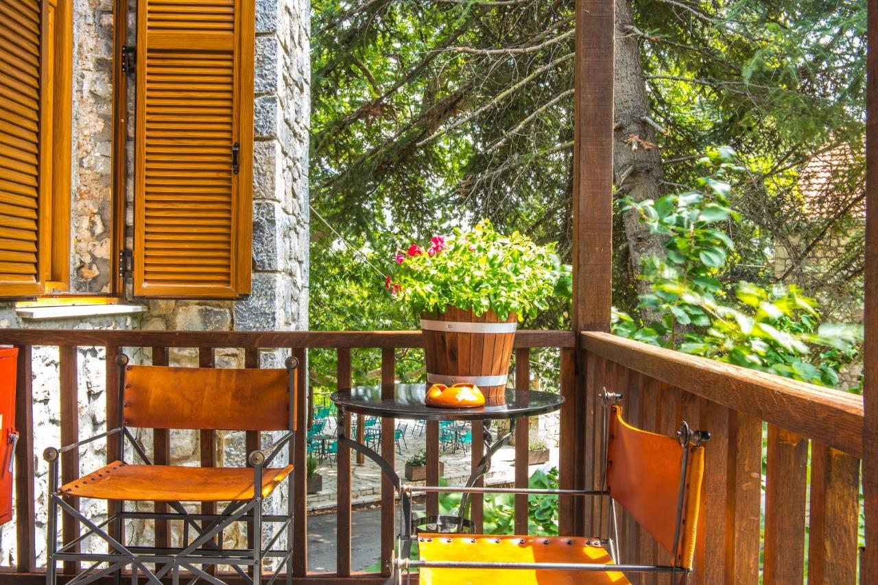 «Σκλάβας Χνάρι» Παραδοσιακός Ξενώνας Appartement Magouliana Buitenkant foto